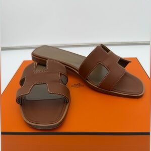 Hermès Oran Sandals Gold EU 37.5 | Box + Dust Bags | Worn Twice | Authentic